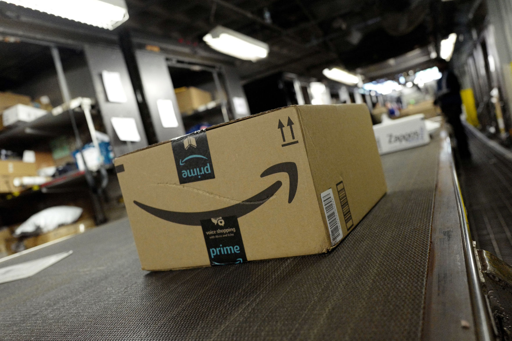 NerdWallet-Holiday Shipping Returns